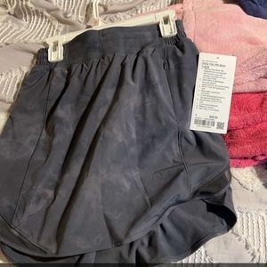 lululemon (long) skirt